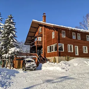 - Higashiyama , Niseko Japan